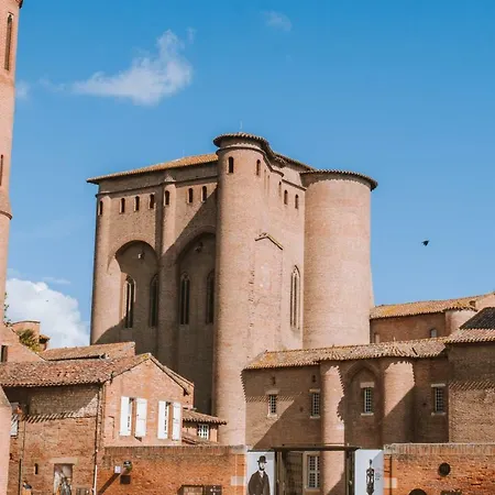 T2 Cosy In Albi Town Centre Apartment *