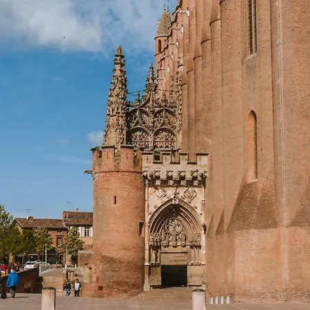 T2 Cosy In Albi Town Centre Apartment *